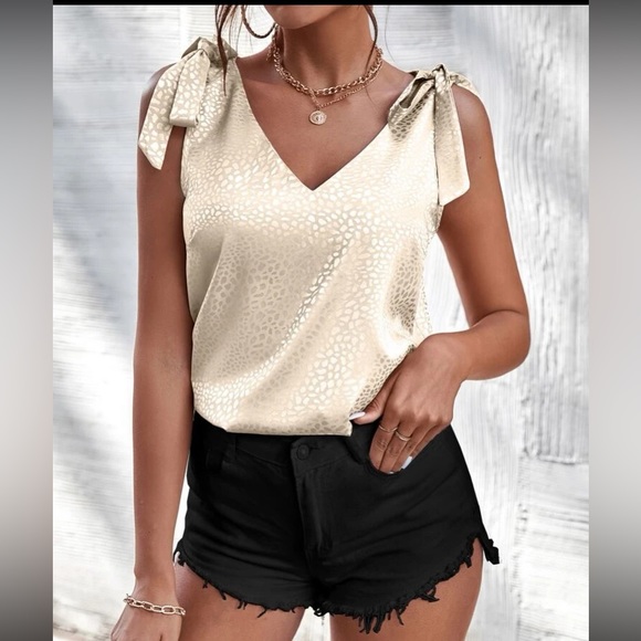 Boho Leopard Print Satin Sleeveless Blouse - Picture 9 of 16